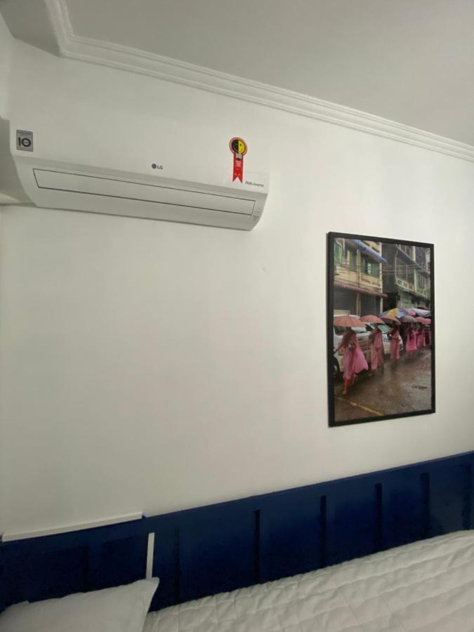 O Melhor Do Centro! Apto 01 Dormitorio Com Garagem E Ar Condicionado Balneário Camboriú Exterior foto