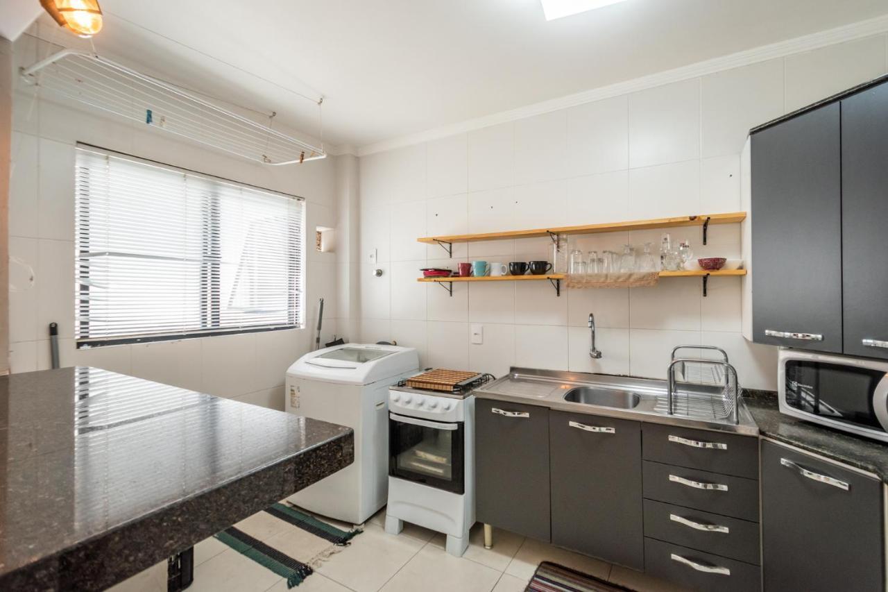 O Melhor Do Centro! Apto 01 Dormitorio Com Garagem E Ar Condicionado Balneário Camboriú Exterior foto